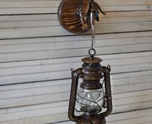 Бра в винтажном стиле Керосиновая лампа на деревянной основе