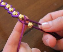 Красивенный браслет своими руками!