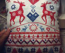 Подушка "Олени"