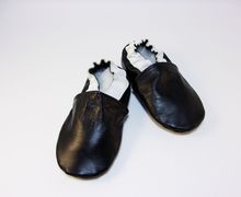 Кожаные тапочки - чешки