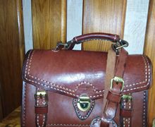 кожаная барсетка , ручная работа