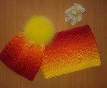 Комплект для девочки. Шапка и снуд.