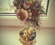 ненужная тара или горшочек макароны и новогодние украшения вуа аля и украшение новогоднее готово