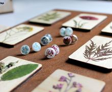 Серьги-гвоздики