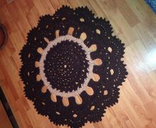 Ковёр из пряжи