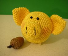 Ёлочная игрушка свиношарик жёлтый