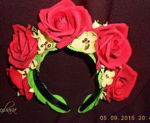 Ободки,венки и повязки на голову.