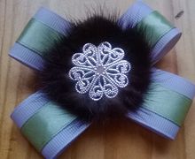 брошь-орден с мехом