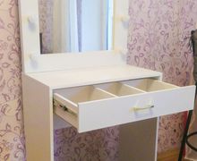 Гримерный стол