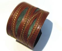 Кожаный браслет "Лесная сказка"