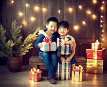 How to make a gift for 7 year anniversary