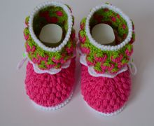 Пинетки-клубнички