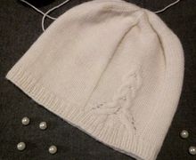 Женская шапка