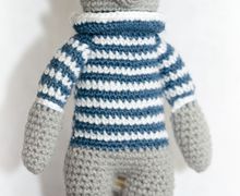 Серый Волчок амигуруми