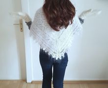 Платок пуховый ажурный. Узор бабочки.