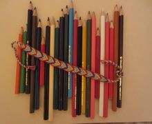 Фенечка-павлинка