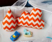 Подушки в детскую кроватку