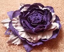 Брошь " Эмилия". Натуральная кожа.