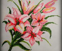 Вышитые лилии