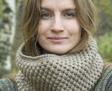 Красивый снуд из толстой пряжи NOVITA Зима Naava