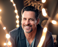 How to make a gift for 5th anniversary gift for him