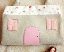 Сумочка-домик для куклы