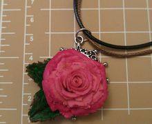 Подвеска. Роза.