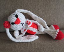 Вязаный зайчик