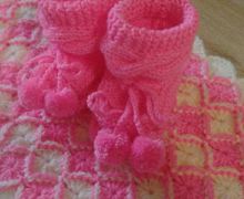 Пинетки и плед-одеяло