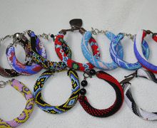 браслет из бисера