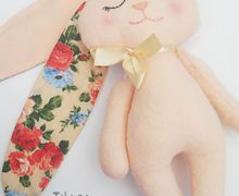 Заяц-сплюшка из фланели Высота 19 см