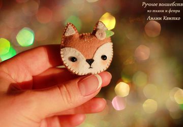 Брошь "Лисичка"