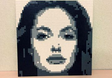 Портрет по фото из кубиков Lego