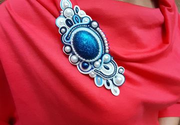 Брошь из сутажа "Снежная королева"