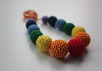 Вязаные бусы