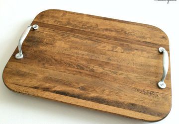 Поднос из разделочной доски