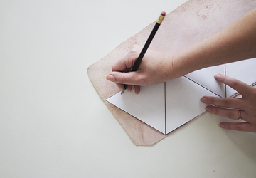 КОЖАНЫЕ ОРГАНАЙЗЕРЫ-КАРМАШКИ СВОИМИ РУКАМИ!