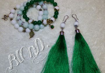 браслеты и серьги кисточки