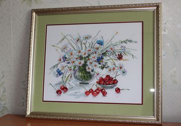 черешня и ромашки