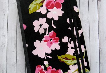 Блокнот "Черная сакура"