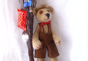 Медвежонок Гарри.