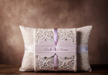 How to make a gift for Personalized wedding gifts