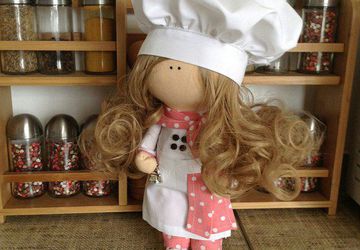 Малышка поваренок