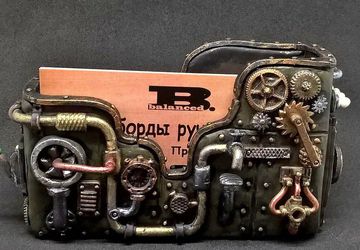 Подставка под визитки в стиле стимпанк