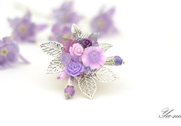 Брошь с цветами и листьями "Сиреневый закат".Продано!
