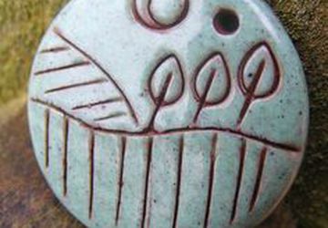 Поддельный керамический кулон