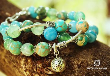 Тройной браслет на застежке из натуральных камней