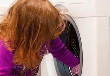 Уборка вместе с ребенком – как провести время с пользой для всех