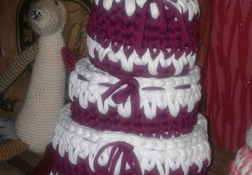 Набор очаровательных корзинок внушительно года размера.