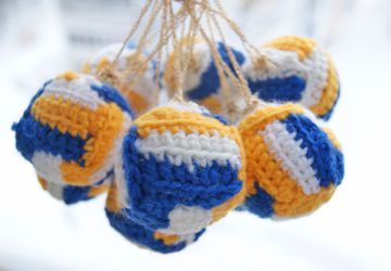 Ёлочный шар "Волейбольный мяч"